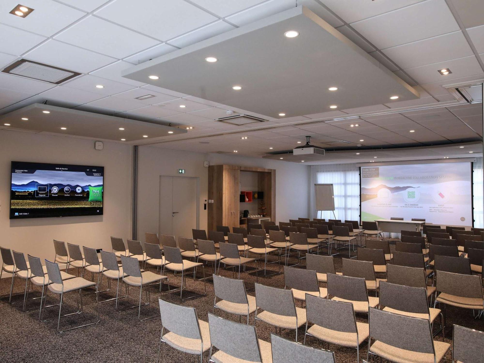 מלון Ibis Styles Clermont-Ferrand Republique מראה חיצוני תמונה